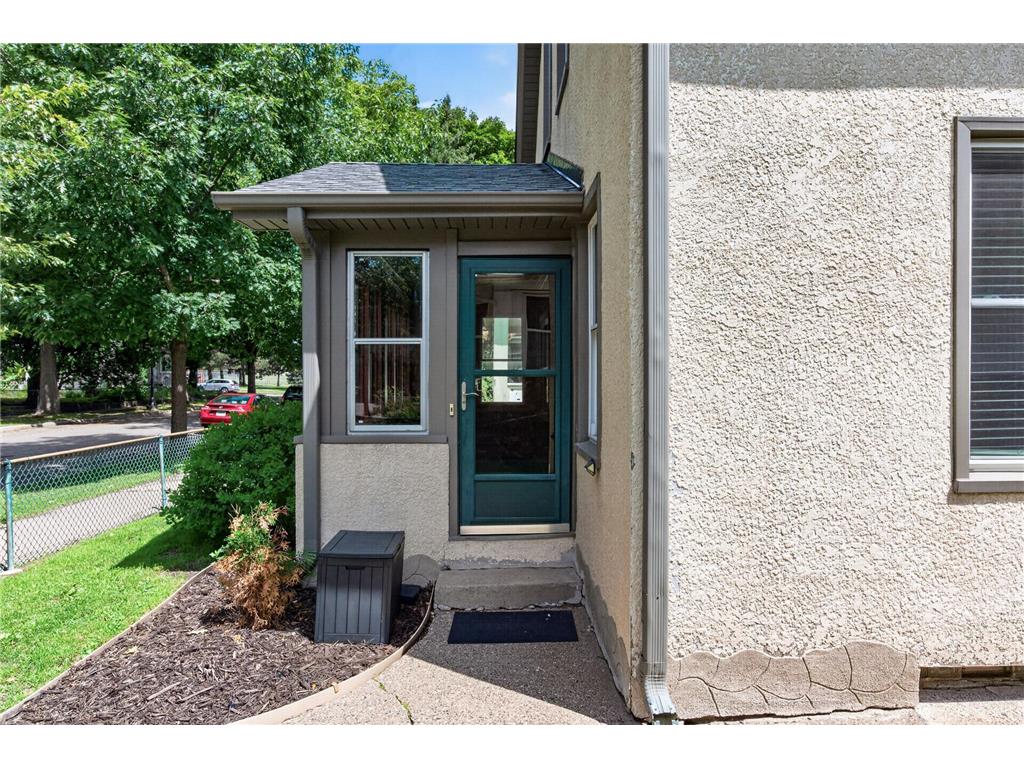 998 Woodbridge Street Saint Paul MN 55117 7101064 image2