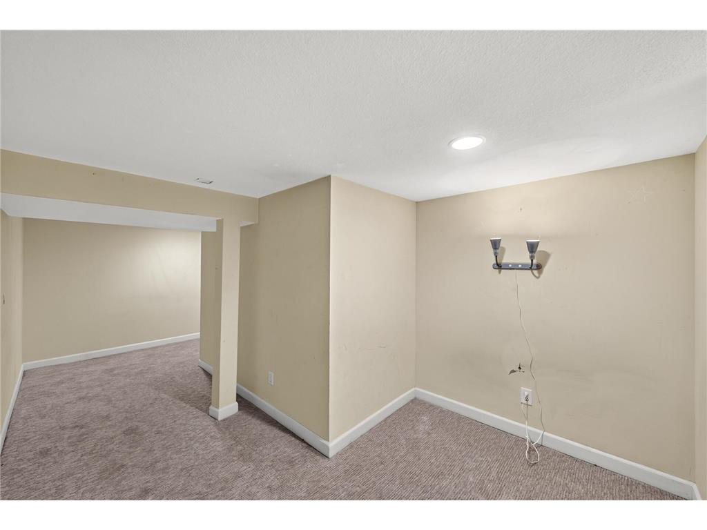 998 Woodbridge Street Saint Paul MN 55117 7101064 image21