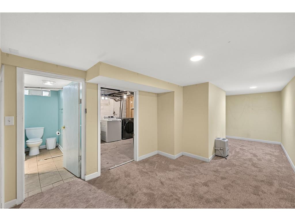 998 Woodbridge Street Saint Paul MN 55117 7101064 image23
