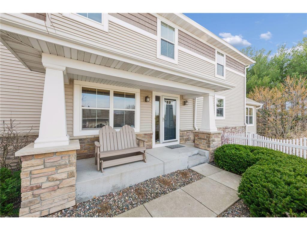 9980 Indigo Drive Eden Prairie MN 55347 7048003 image2