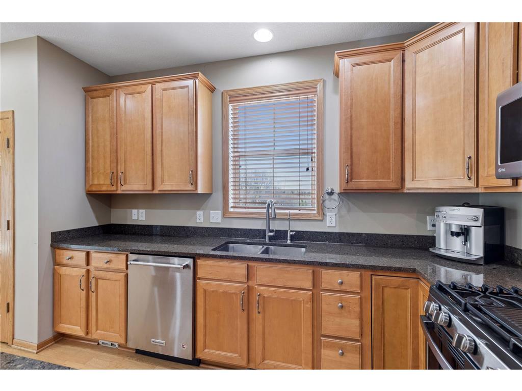 9980 Indigo Drive Eden Prairie MN 55347 7048003 image9