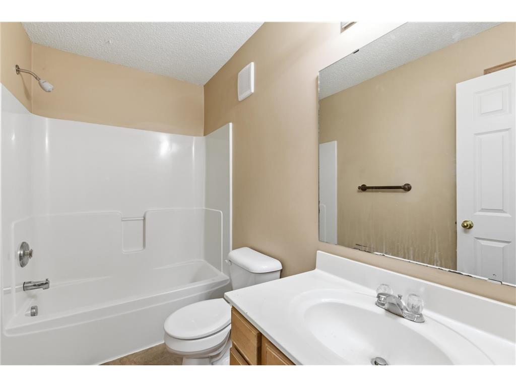 9980 Wildflower Drive Eden Prairie MN 55347 7089175 image23