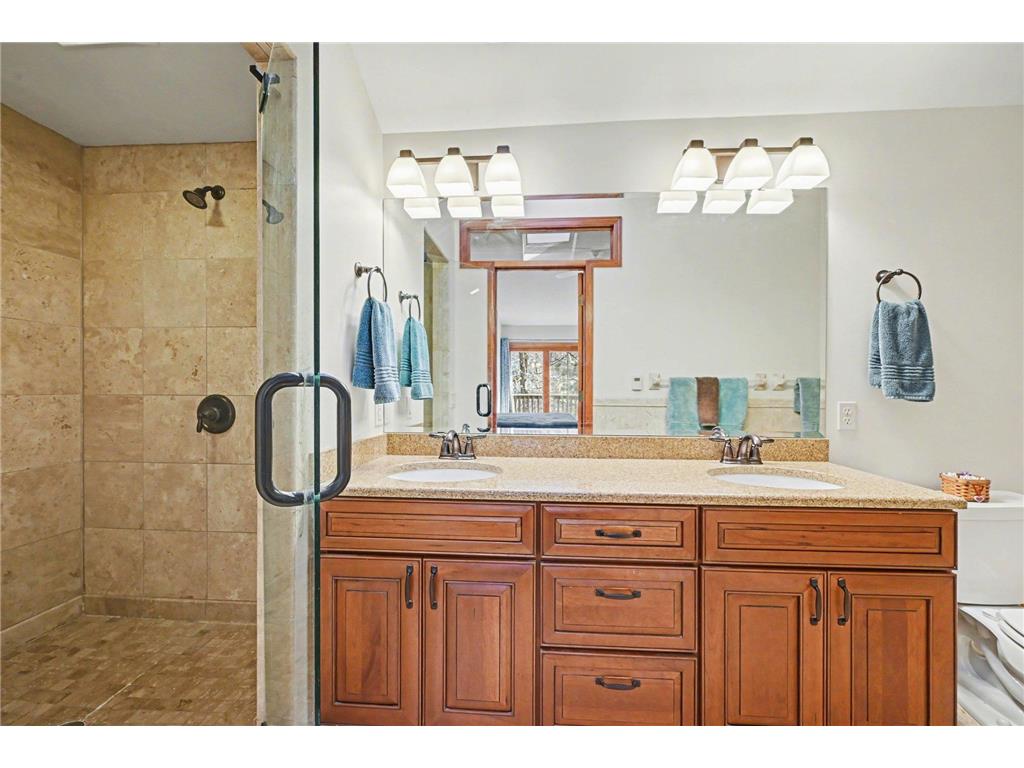 9983 Arcola Court N Stillwater Twp MN 55082 - St Croix River 7027195 image21