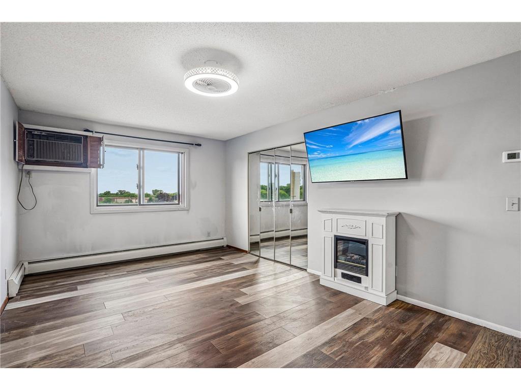999 41st Avenue NE #302 Columbia Heights MN 55421 7108306 image8