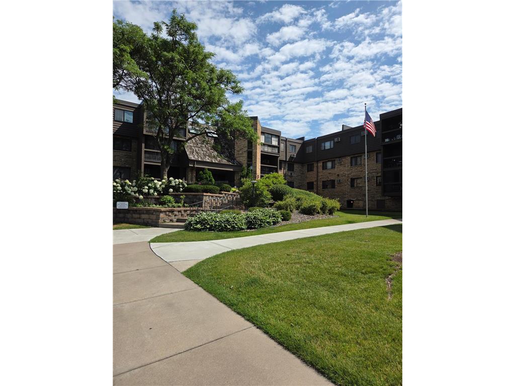 999 41st Avenue NE #307 Columbia Heights MN 55421 7102963 image2