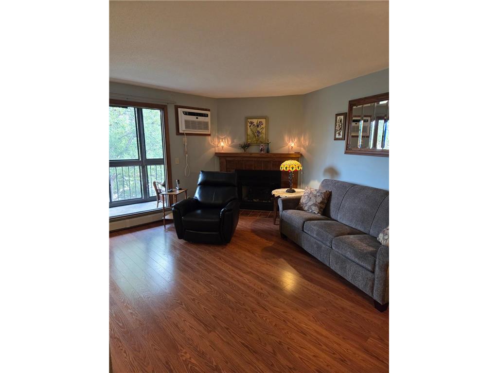 999 41st Avenue NE #307 Columbia Heights MN 55421 7102963 image3