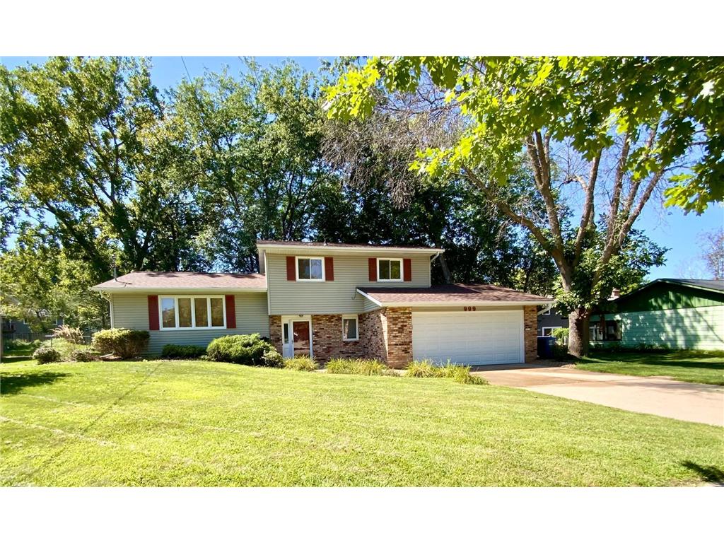 999 Burton Street Red Wing MN 55066 6592662 image1