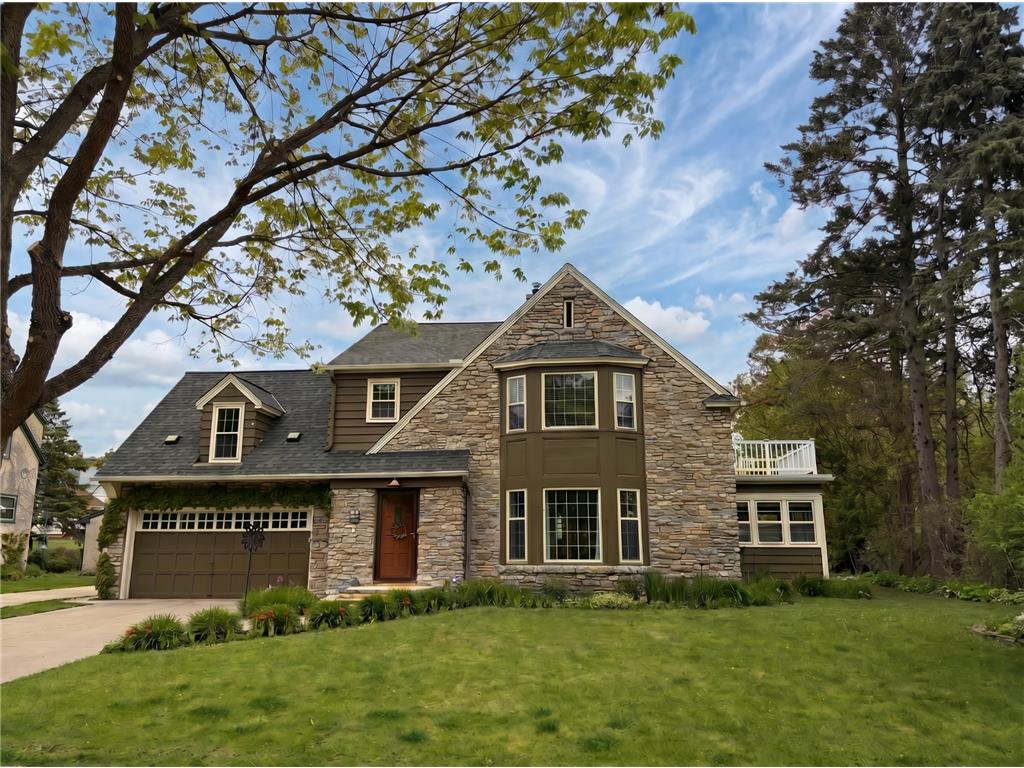 999 Nebraska Avenue W Saint Paul MN 55117 7006136 image1