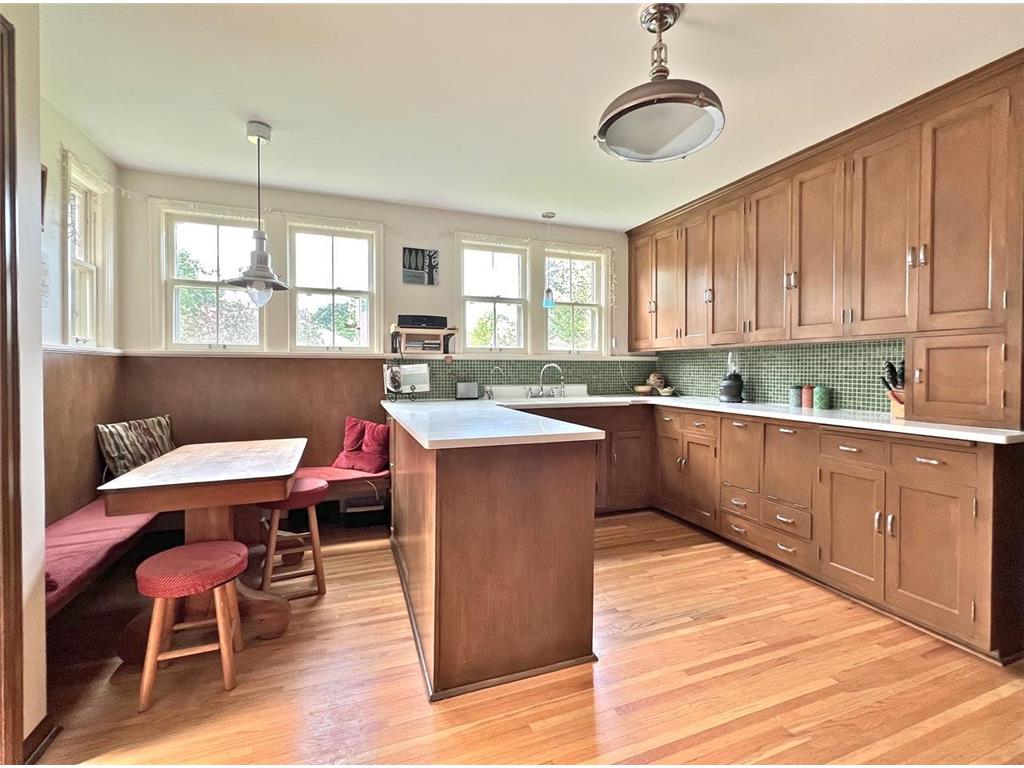 999 Nebraska Avenue W Saint Paul MN 55117 7006136 image11