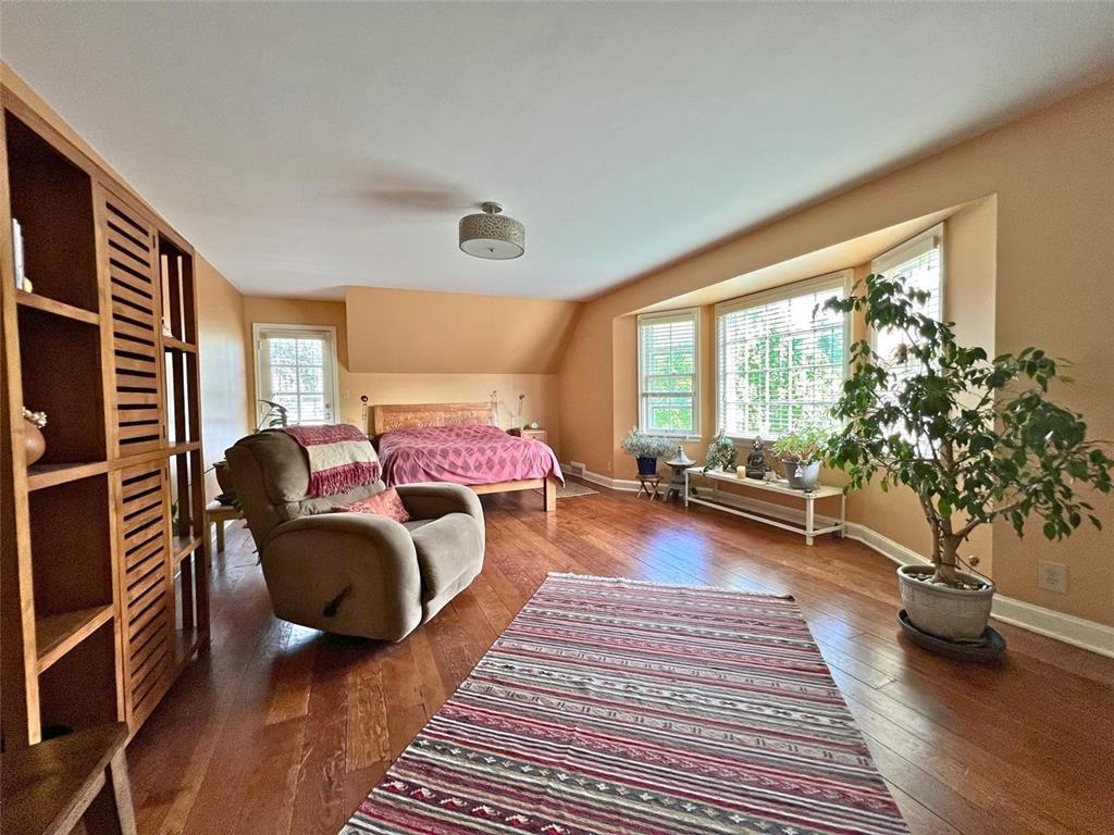 999 Nebraska Avenue W Saint Paul MN 55117 7006136 image16