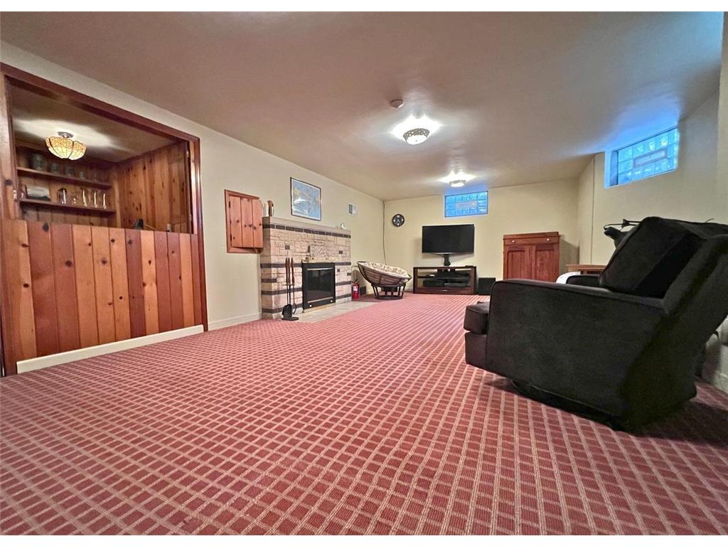 999 Nebraska Avenue W Saint Paul MN 55117 7006136 image29