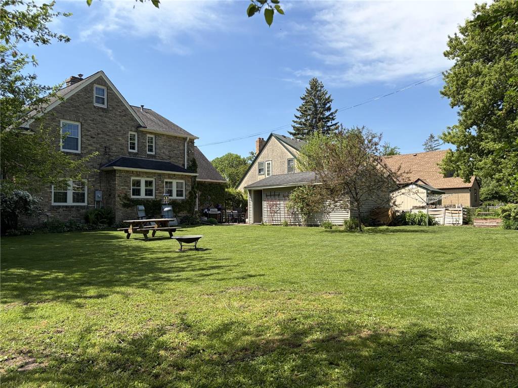 999 Nebraska Avenue W Saint Paul MN 55117 7006136 image3