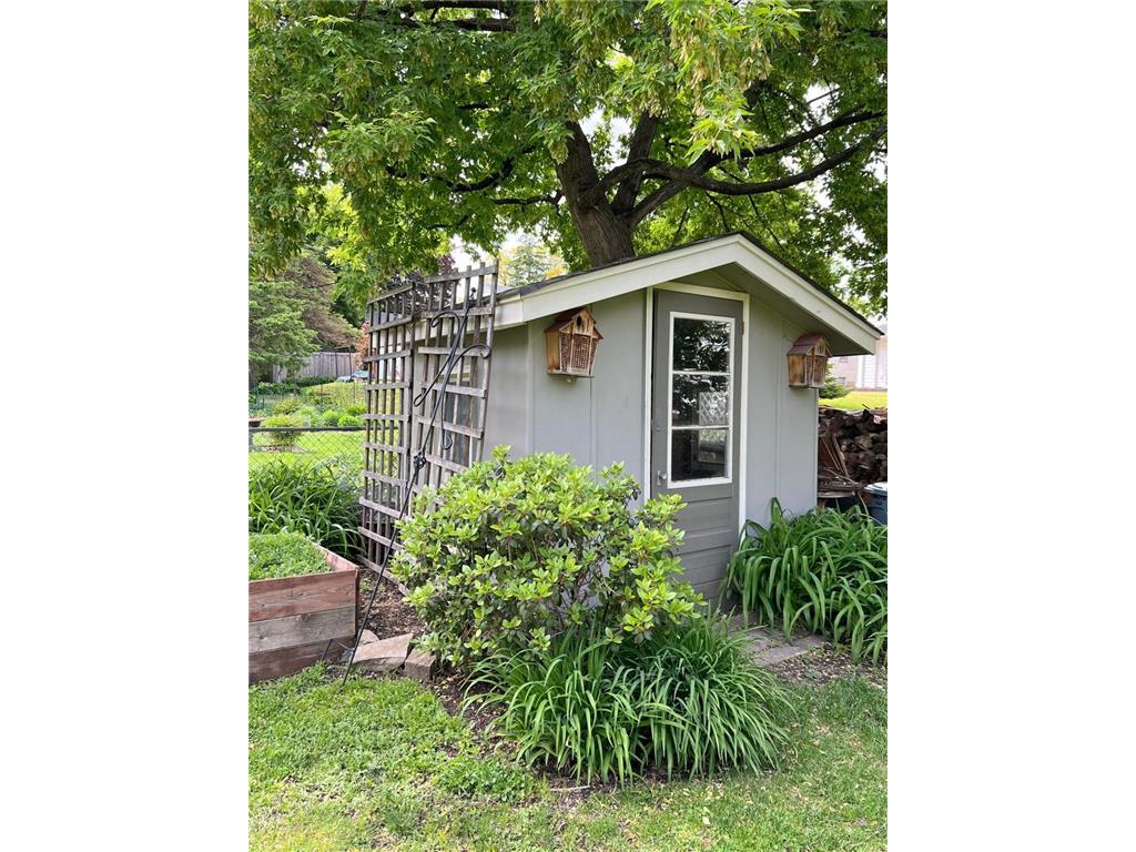 999 Nebraska Avenue W Saint Paul MN 55117 7006136 image54