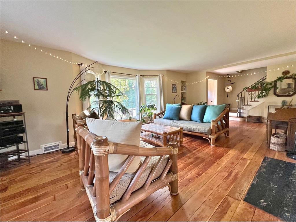 999 Nebraska Avenue W Saint Paul MN 55117 7006136 image7