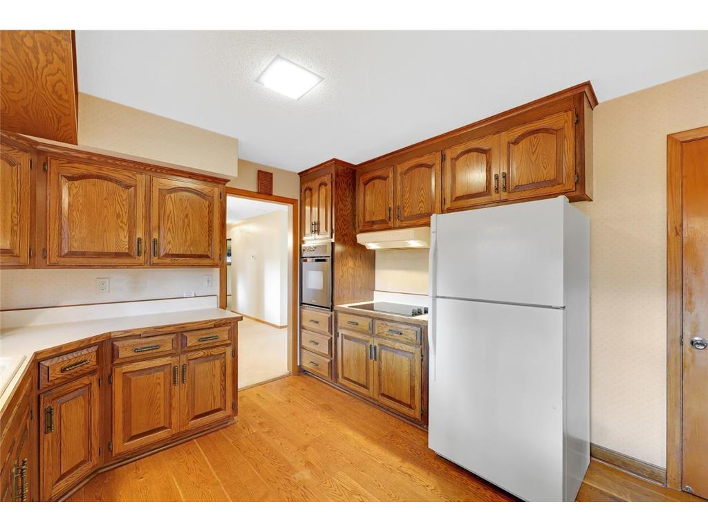 999 Overton Drive NE Fridley MN 55432 7111348 image11