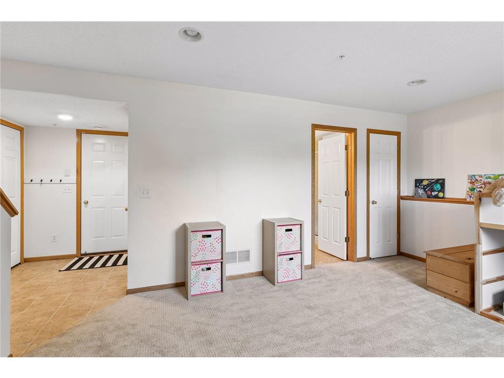 9993 Pincherry Lane Eden Prairie MN 55347 7093490 image31