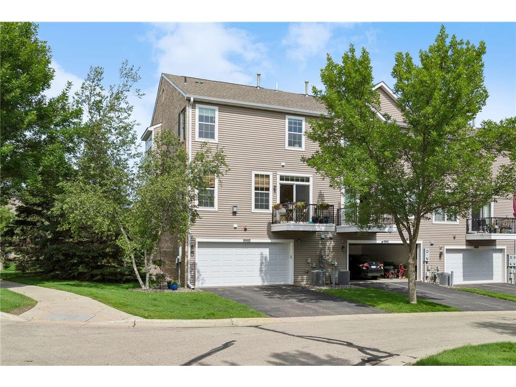 9993 Pincherry Lane Eden Prairie MN 55347 7093490 image35