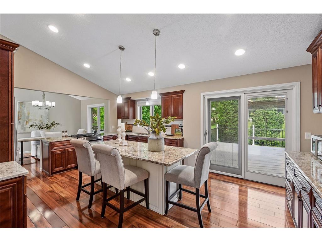 9994 Dunberry Circle Eden Prairie MN 55347 7081067 image10