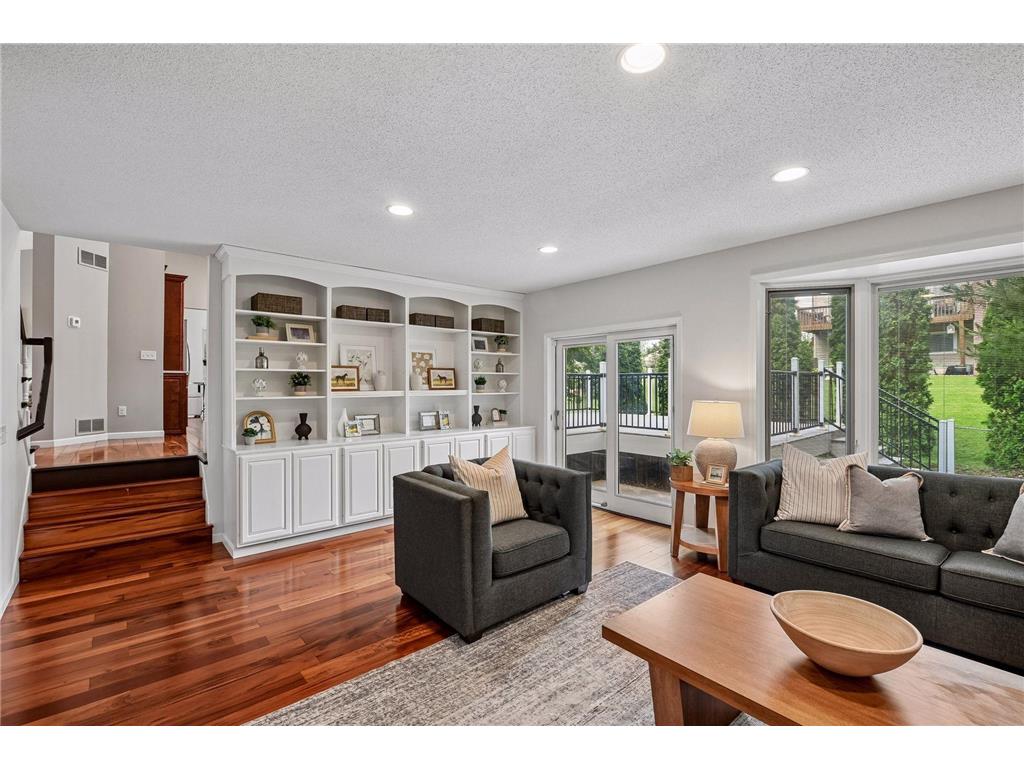9994 Dunberry Circle Eden Prairie MN 55347 7081067 image16