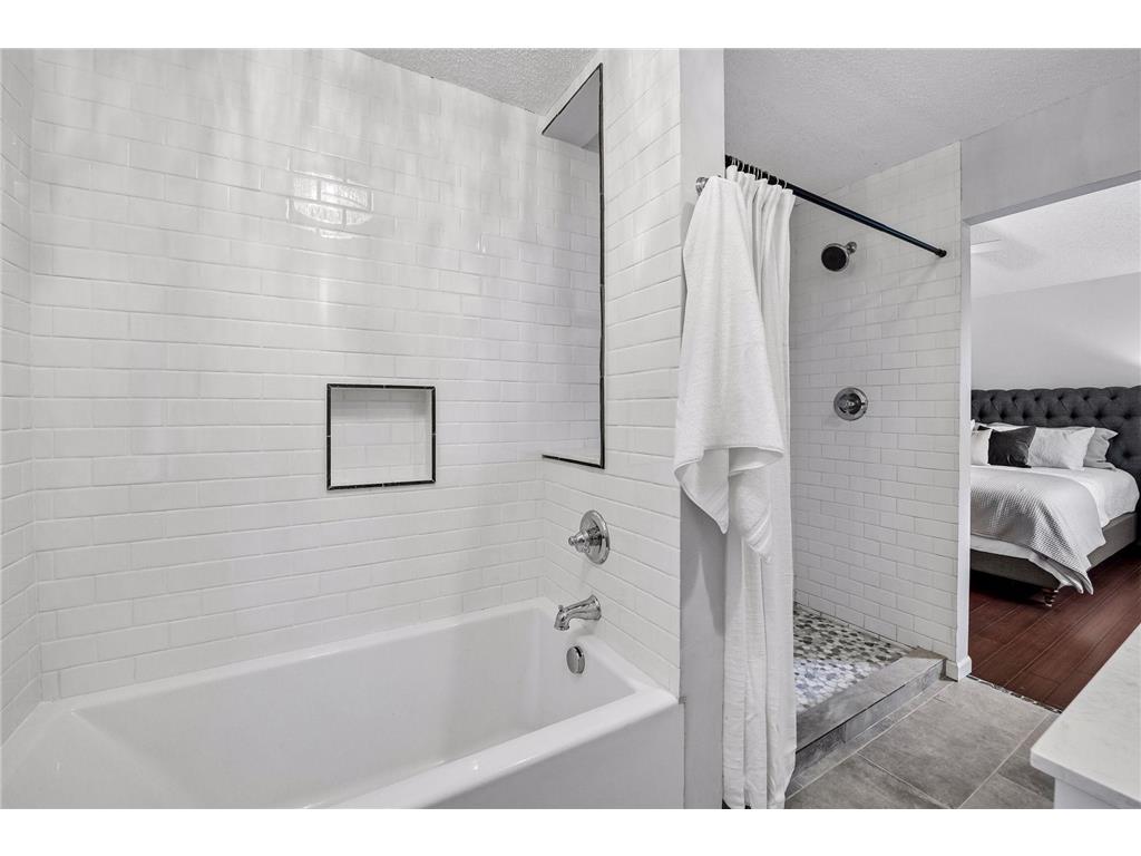 9994 Dunberry Circle Eden Prairie MN 55347 7081067 image24