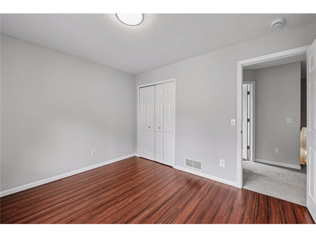9994 Dunberry Circle Eden Prairie MN 55347 7081067 image27