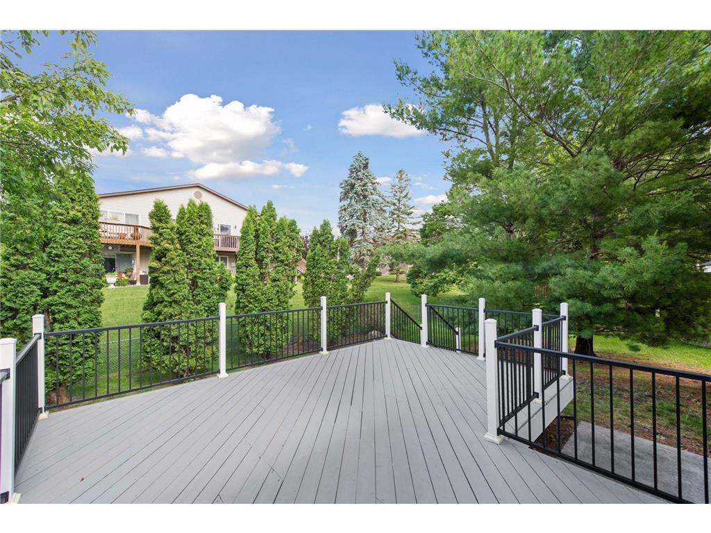 9994 Dunberry Circle Eden Prairie MN 55347 7081067 image34