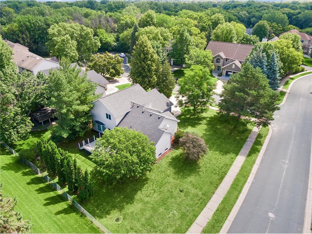 9994 Dunberry Circle Eden Prairie MN 55347 7081067 image40