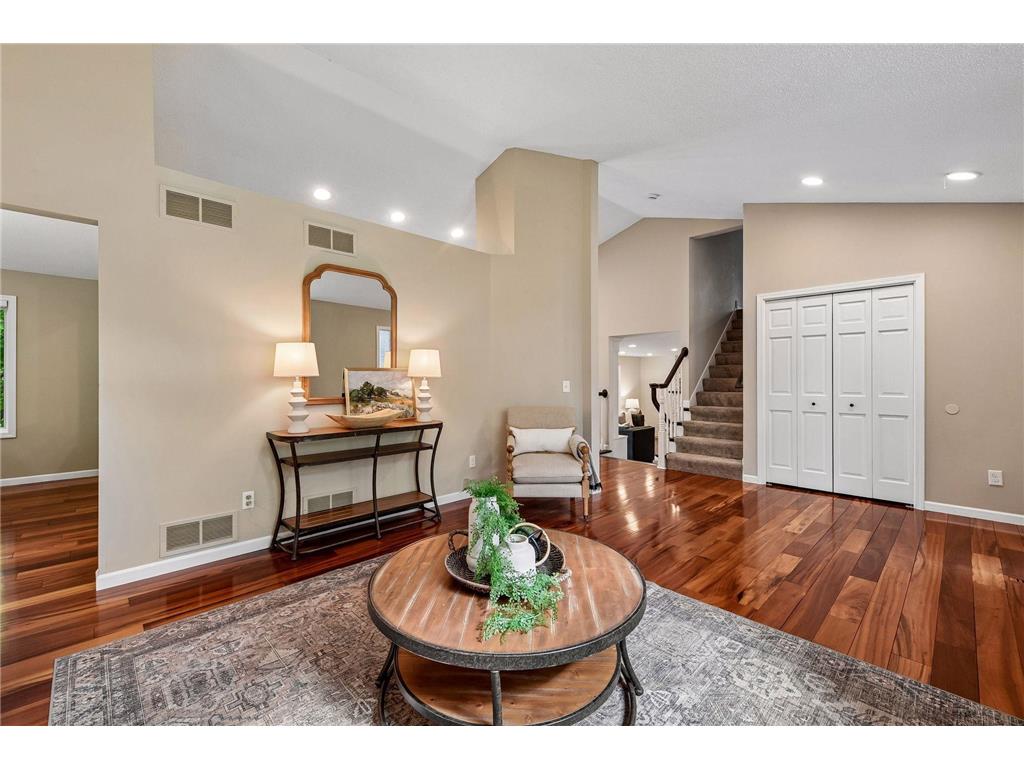 9994 Dunberry Circle Eden Prairie MN 55347 7081067 image6