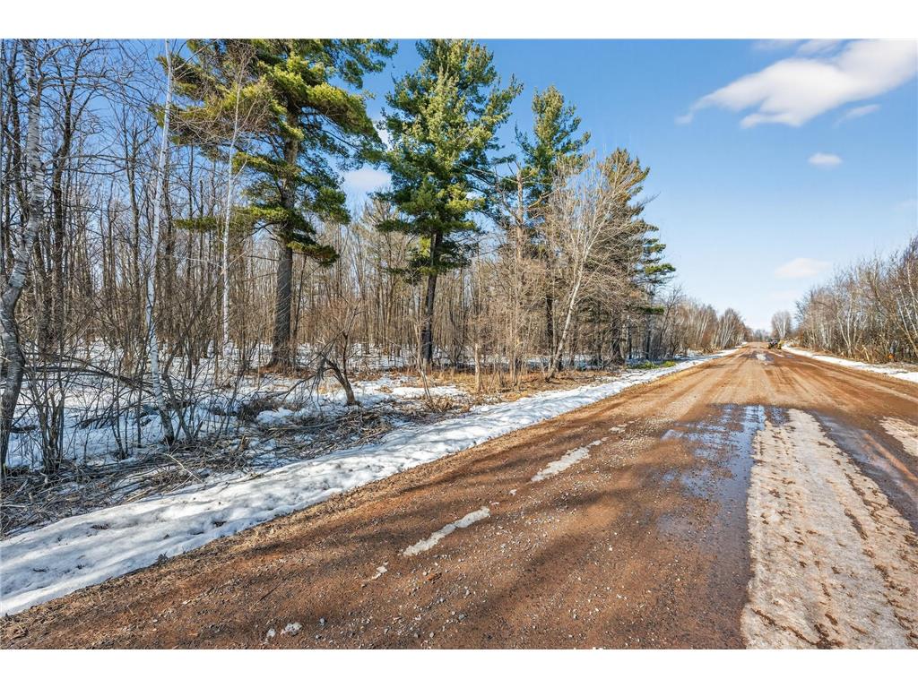 9th. 9th. St. Lakeland Twp WI 54813 7032034 image35
