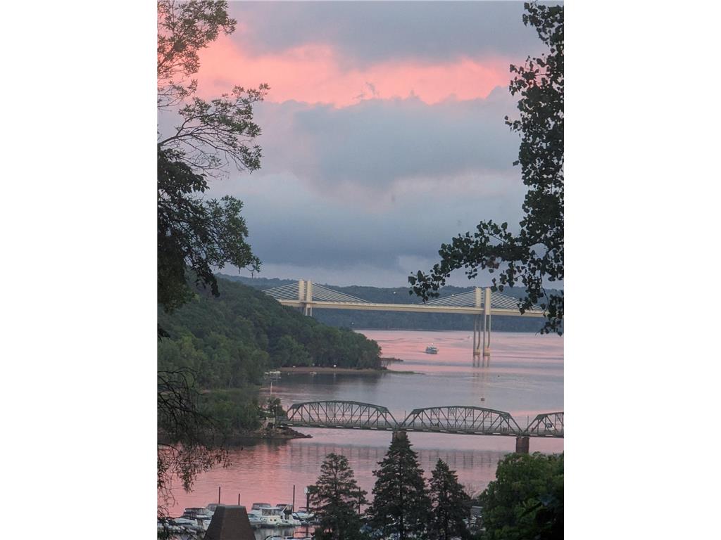 9xx 1st Street N Stillwater MN 55082 - St Croix River 6410626 image1