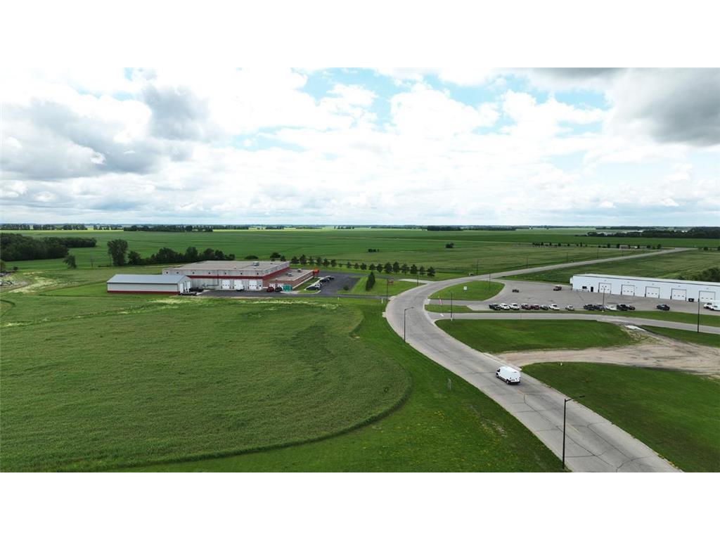 Block 2 Lot 7 W Greenwood Street Thief River Falls MN 56701 6803837 image1