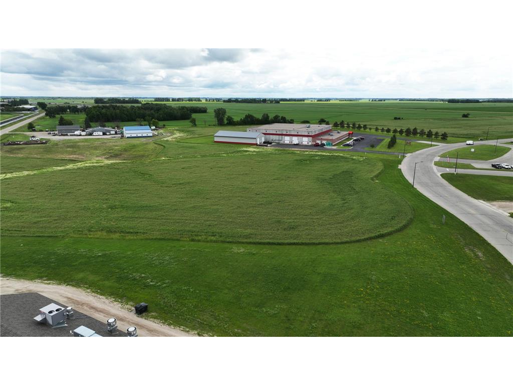 Block 2 Lot 7 W Greenwood Street Thief River Falls MN 56701 6803837 image3