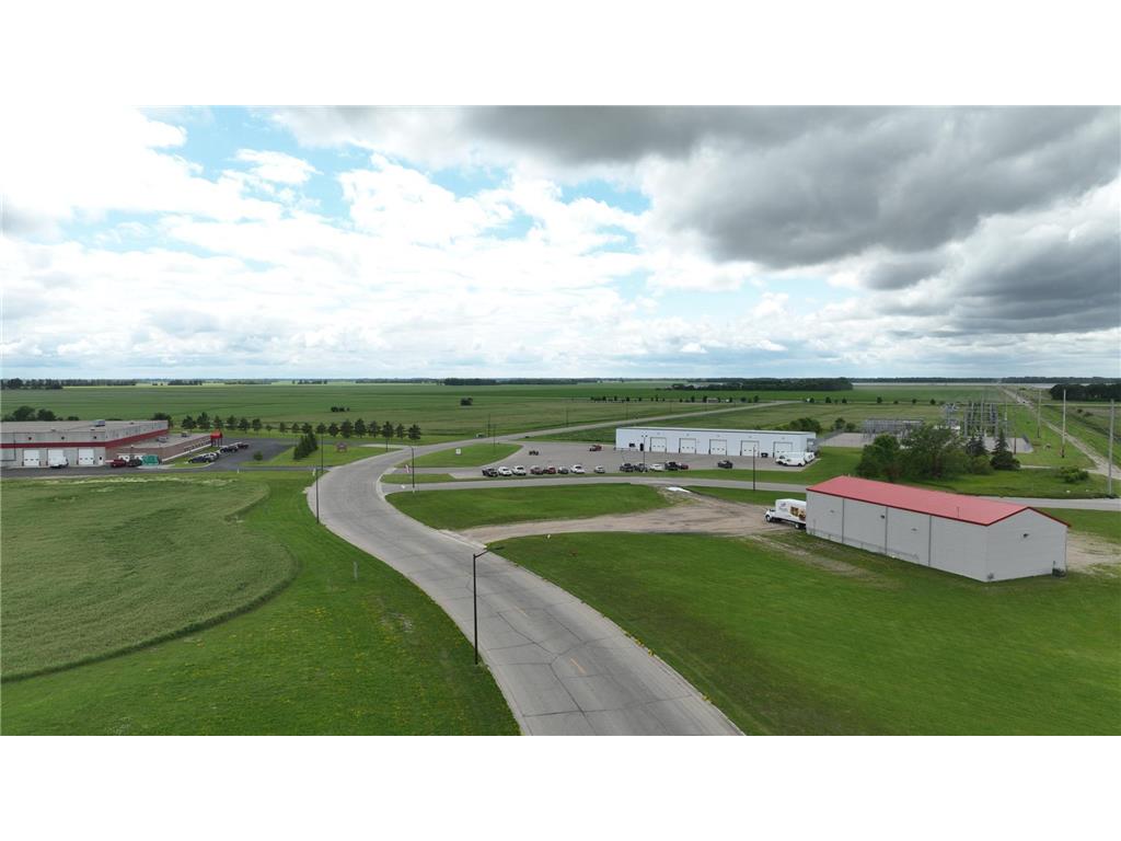 Block 2 Lot 7 W Greenwood Street Thief River Falls MN 56701 6803837 image5