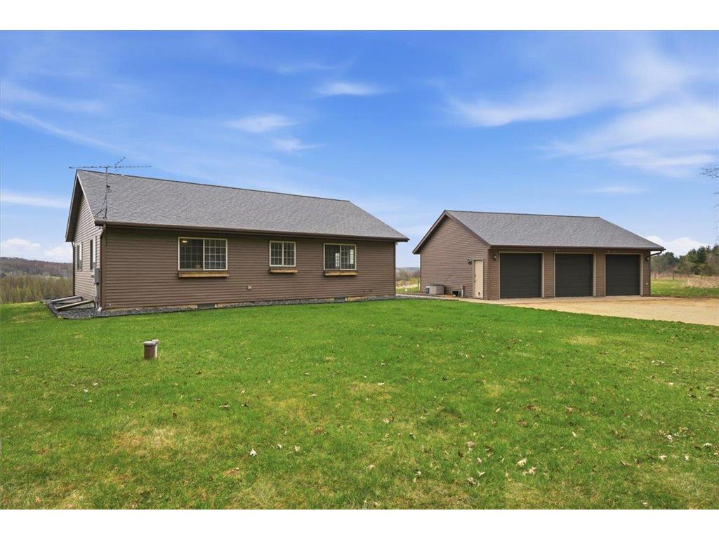 E3521 1170th Avenue Hay River Twp WI 54725 7066008 image1