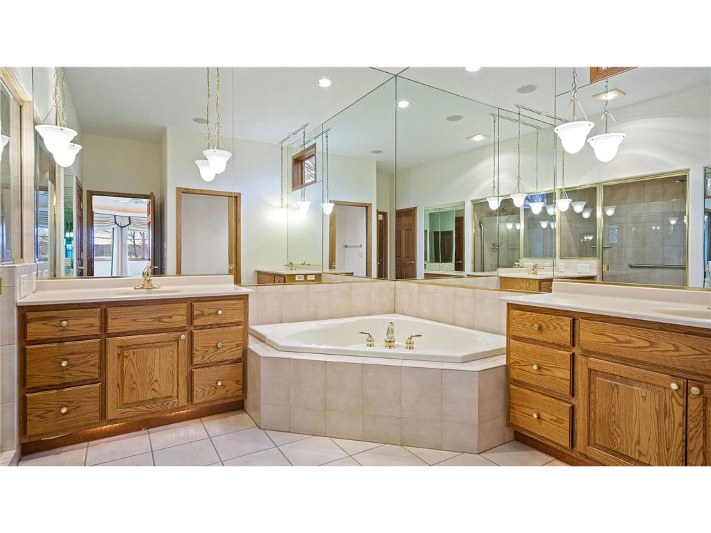 E5110 Interlachen Boulevard Eau Claire WI 54738 7058253 image49