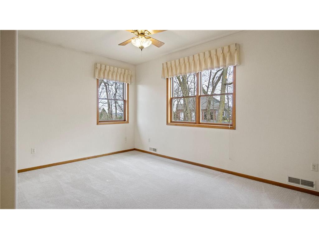 E5110 Interlachen Boulevard Eau Claire WI 54738 7058253 image63