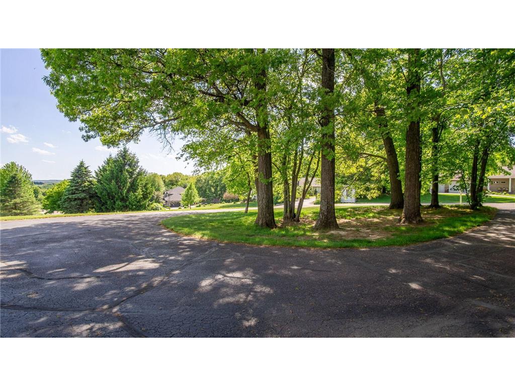 E5110 Interlachen Boulevard Eau Claire WI 54738 7058253 image98