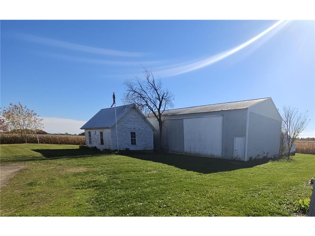 E7136 County Rd E N Red Cedar Twp WI 54751 6809216 image4