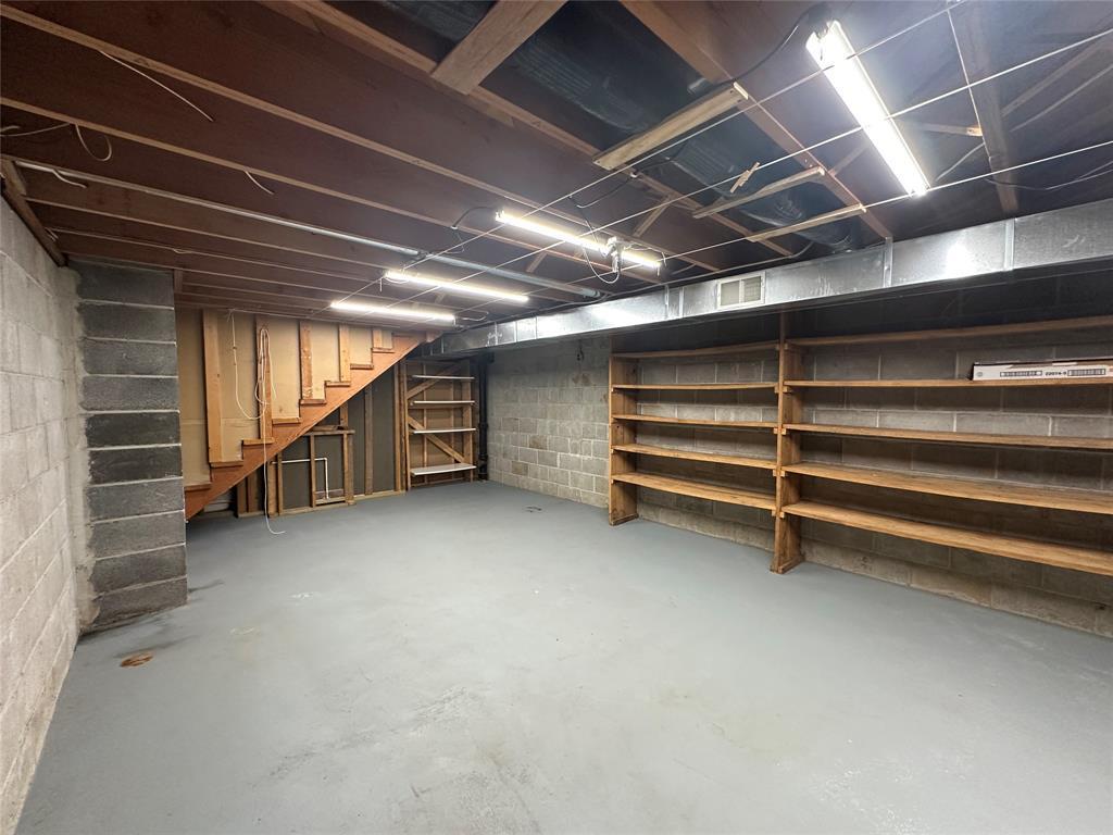 E910 Cedar Road Eau Claire WI 54701 7109350 image36