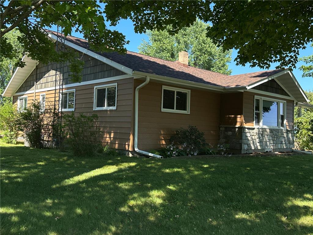E910 Cedar Road Eau Claire WI 54701 7109350 image4