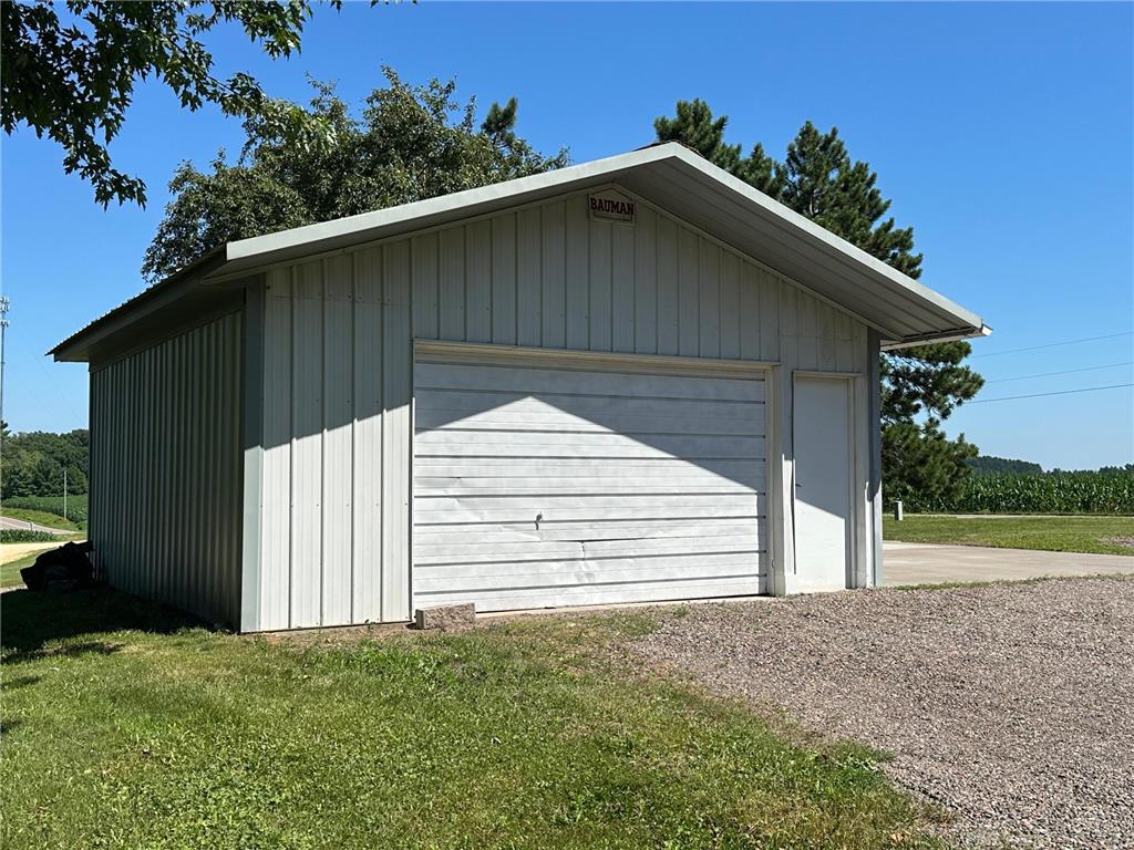 E910 Cedar Road Eau Claire WI 54701 7109350 image41
