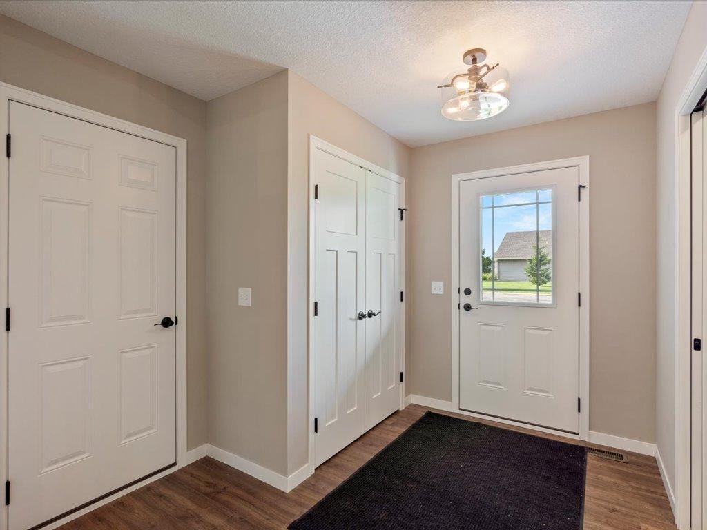 L1 B3 Cedar Scenic Road Baxter MN 56425 7004185 image16