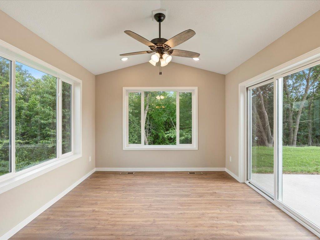 L1 B3 Cedar Scenic Road Baxter MN 56425 7004185 image7