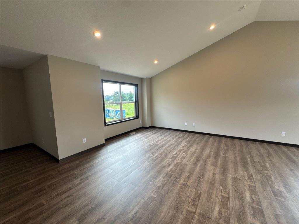 L2 B1 Viking Boulevard NE East Bethel MN 55011 7029593 image5