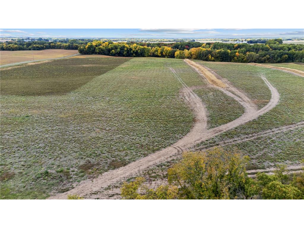 L3B1 361st Avenue NE Cambridge Twp MN 55008 6586156 image1