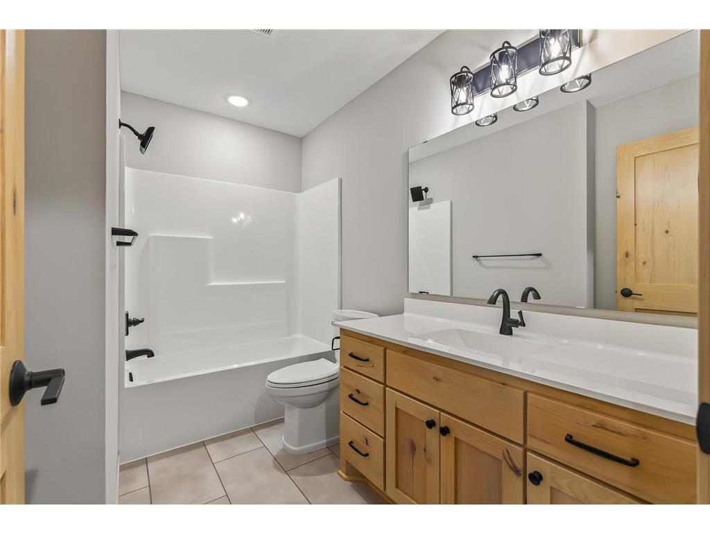 L7 B2 138th St Princeton MN 55371 7021239 image24