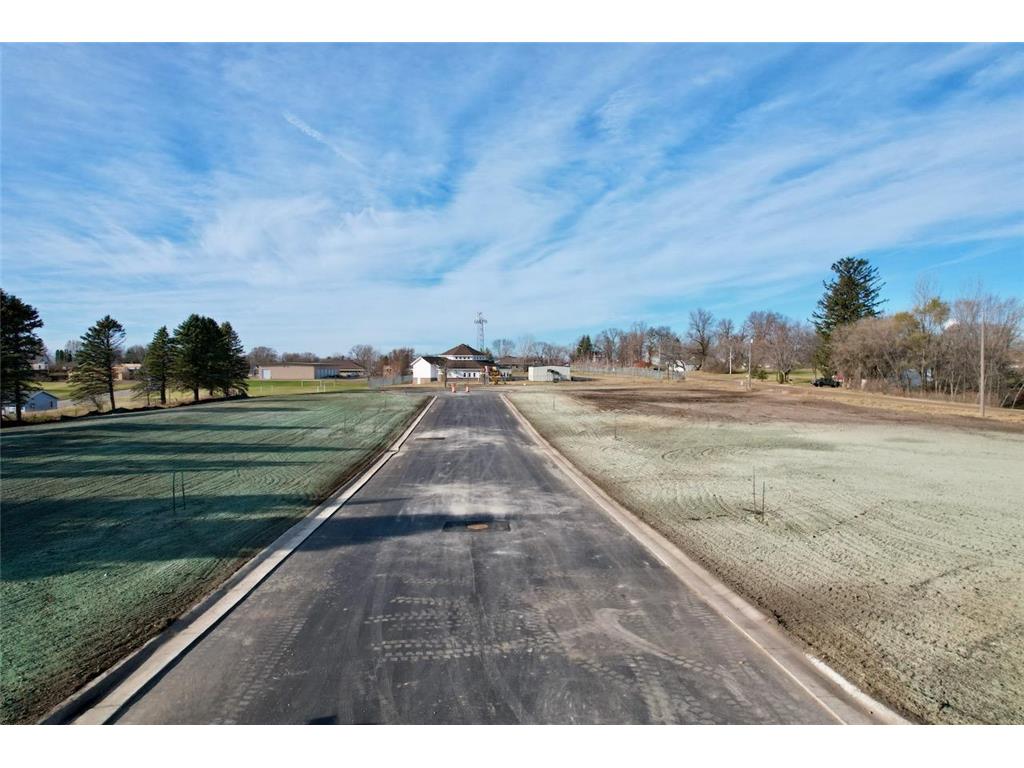 LOT 5 4th Avenue NE Pelican Rapids MN 56572 6644561 image1