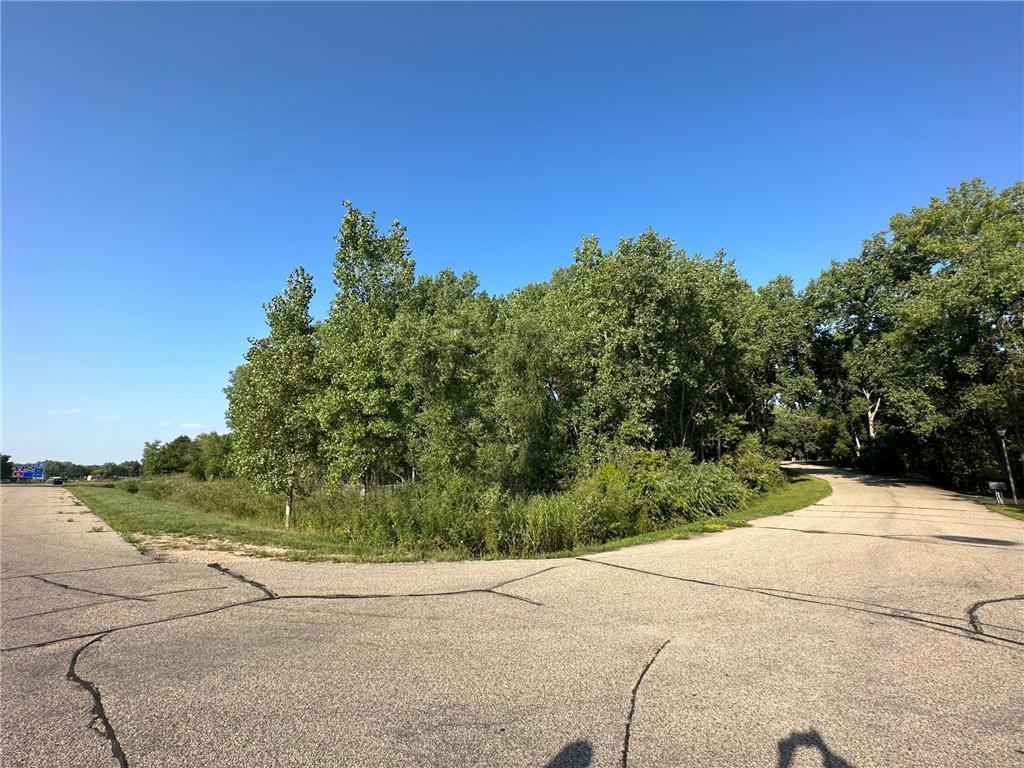 Lot 3 Block 1 Kenrick Avenue Lakeville MN 55044 6751395 image9