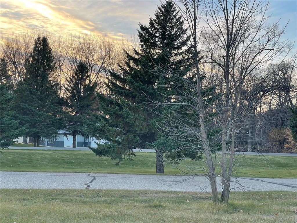 Lot 3 Block 2 Moorstone Drive NE Alexandria MN 56308 7006714 image3