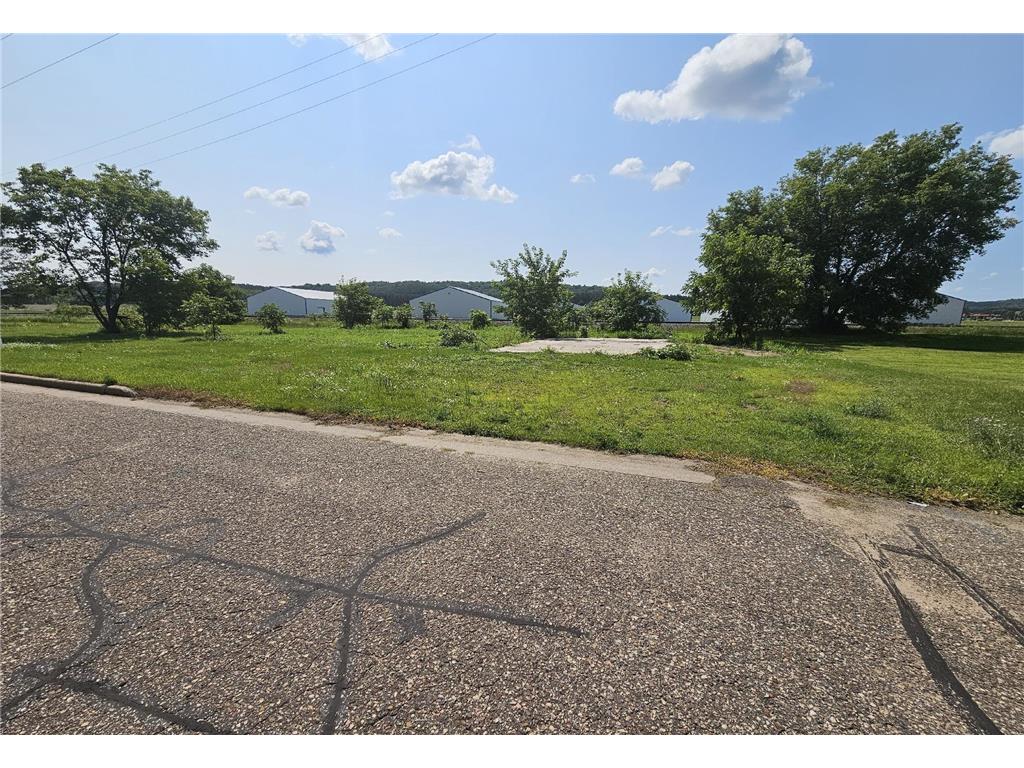 Lot 4 Tiffany St Boyceville WI 54725 6414886 image1